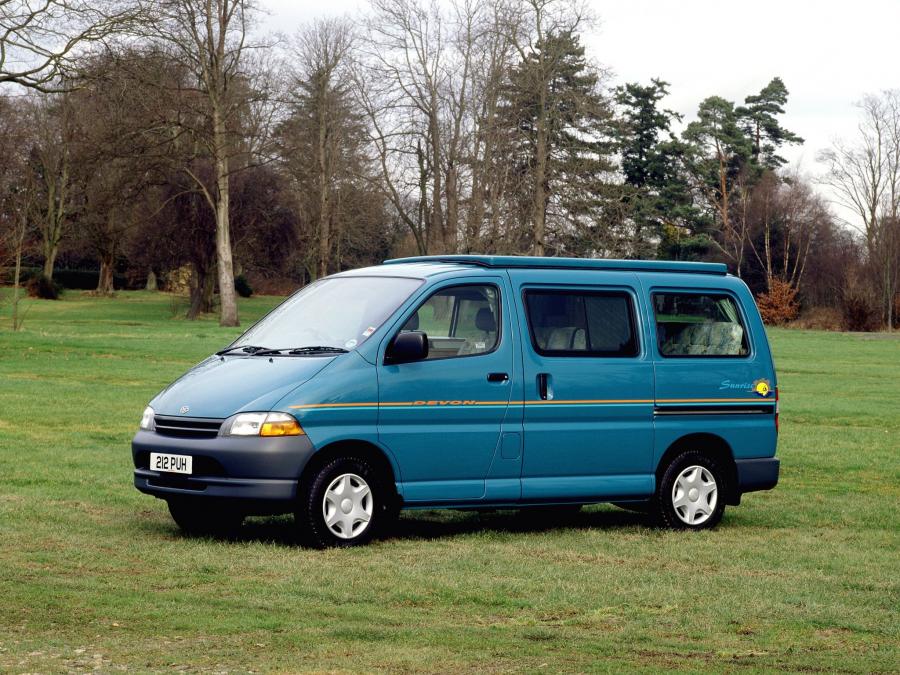 Toyota Hiace Devon Sunrise '1995
